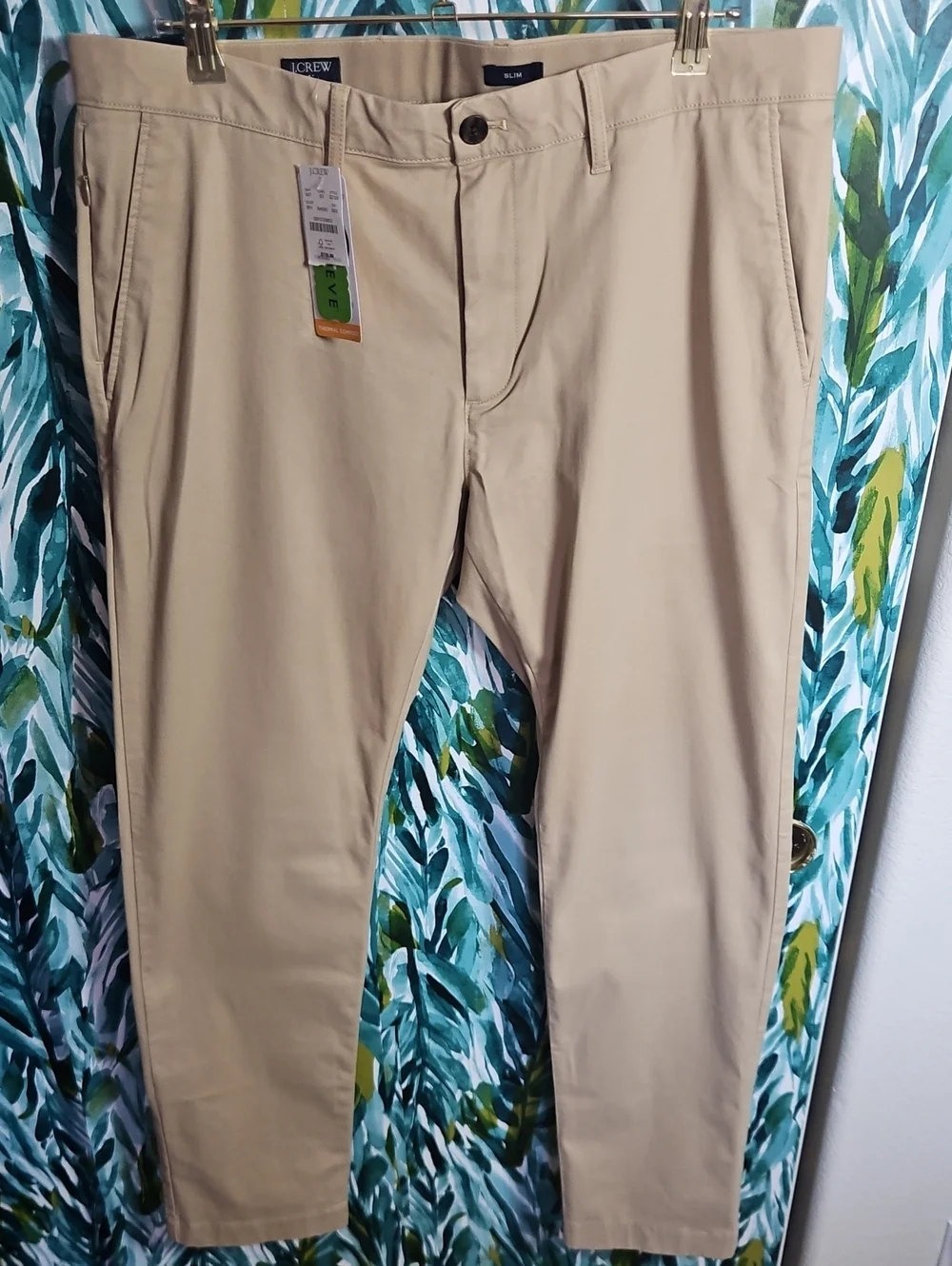 J. Crew Slim Flex TruTemp 365 Khakis in Beige - Size 36 x 32 - NWT